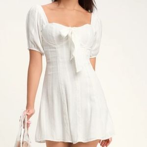 Lulu's Madeline white puff sleeve dress size medium